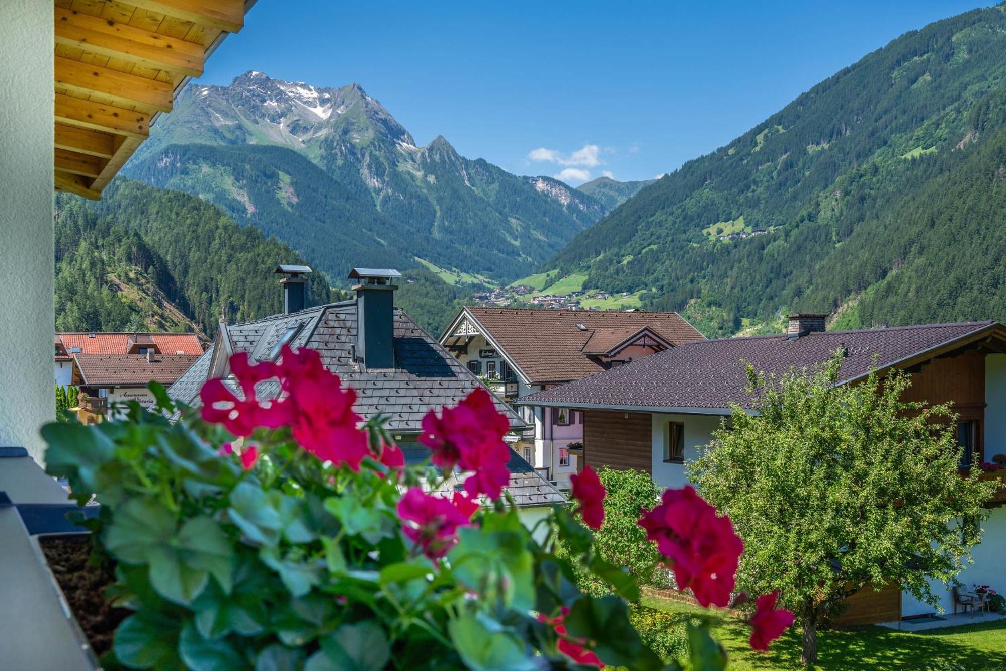 Apart Dengg Mayrhofen Buitenkant foto